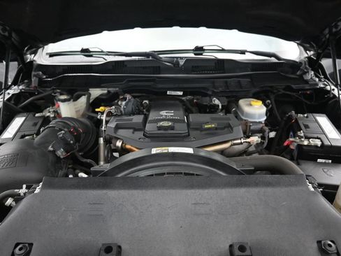 Used 2016 RAM 2500 Tradesman AWD/4WD image 30