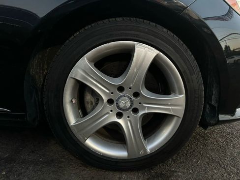 Used 2016 Mercedes-Benz E 350 4MATIC Sedan image 36