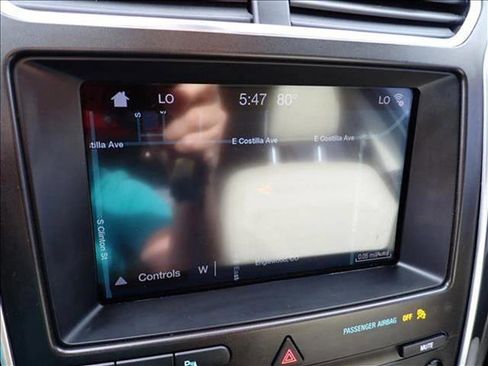 Used 2019 Ford Explorer Platinum image 23