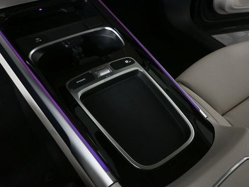 New 2026 Mercedes-Benz GLB 250 image 15