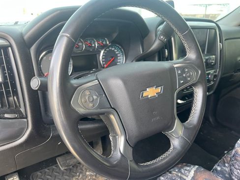 Used 2018 Chevrolet Silverado 1500 LT w/ All Star Edition image 3