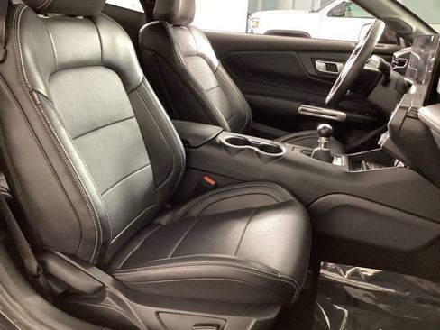 Used 2024 Ford Mustang GT Premium RWD image 25