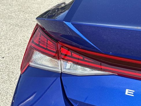 New 2026 Hyundai Elantra Limited image 7