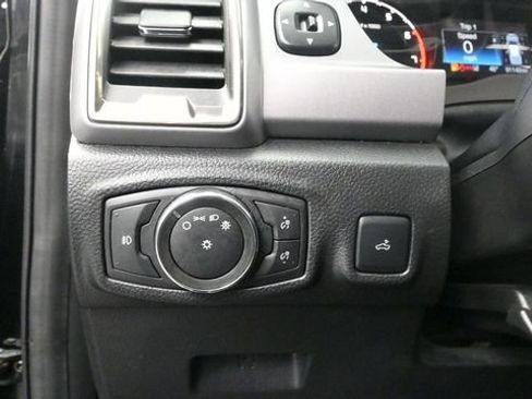 Used 2021 Ford Ranger XLT RWD image 22