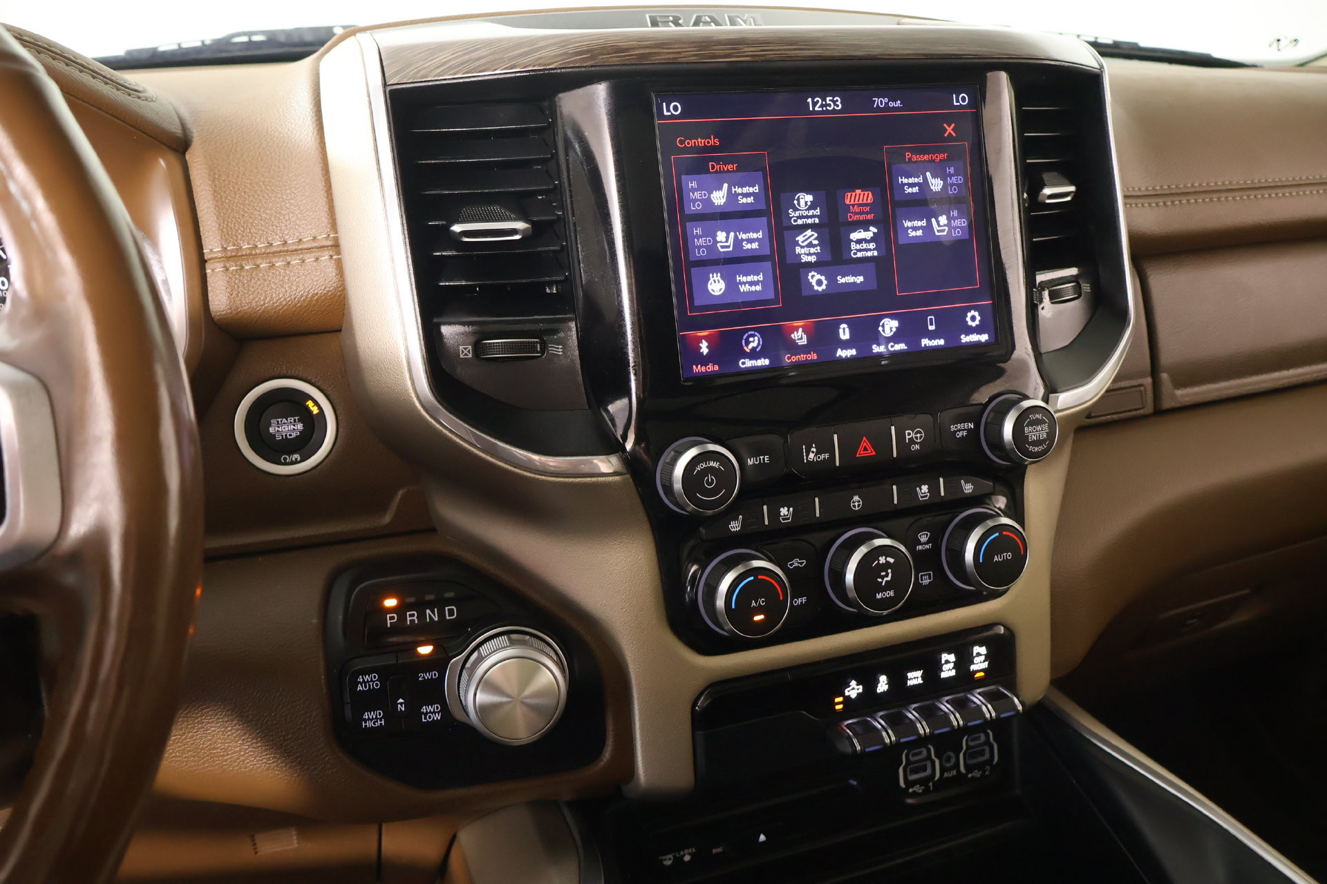 Used 2019 RAM 1500 Laramie AWD/4WD image 5