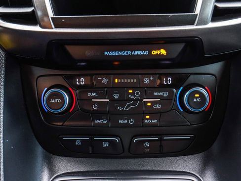 Used 2021 Ford Transit Connect XL FWD image 8