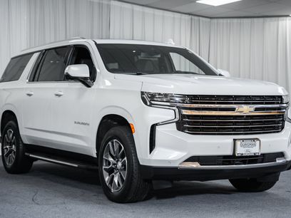 Used 2023 Chevrolet Suburban LT w/ Luxury Package