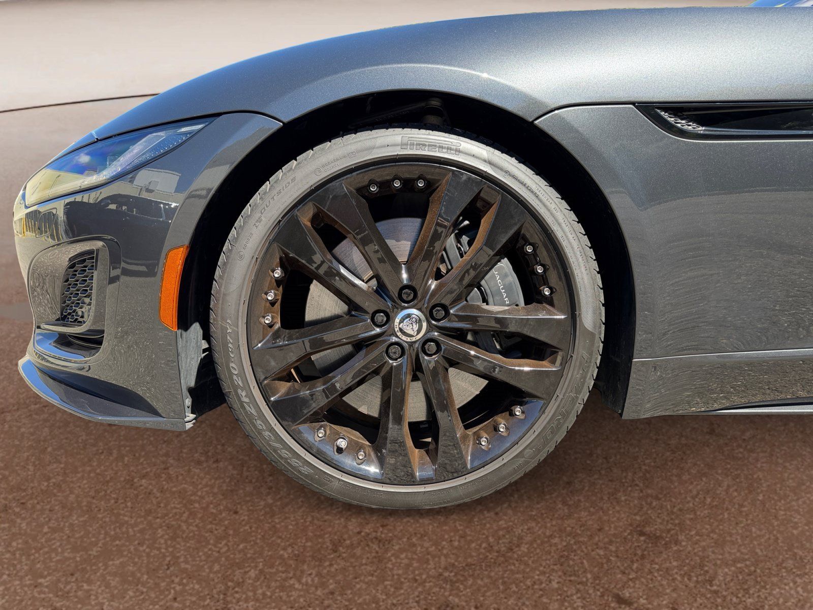 Used 2024 Jaguar F-TYPE R-Dynamic RWD image 9