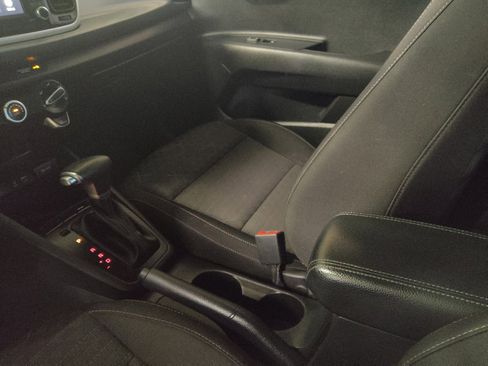 Used 2020 Kia Rio S image 26