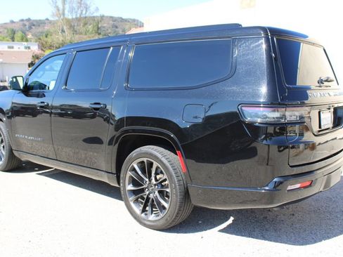 Used 2024 Jeep Grand Wagoneer L Series II w/ Quick Order Packagew 28T AWD/4WD image 6