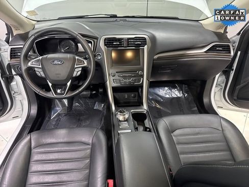 Used 2018 Ford Fusion Energi SE image 12