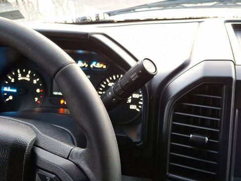 Used 2018 Ford F150 XL w/ Equipment Group 101A Mid image 15