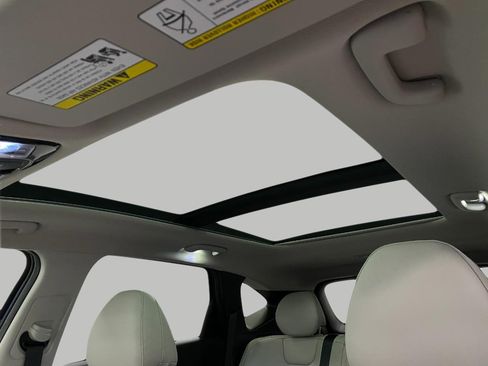 Certified 2023 Hyundai Tucson Limited AWD/4WD image 35
