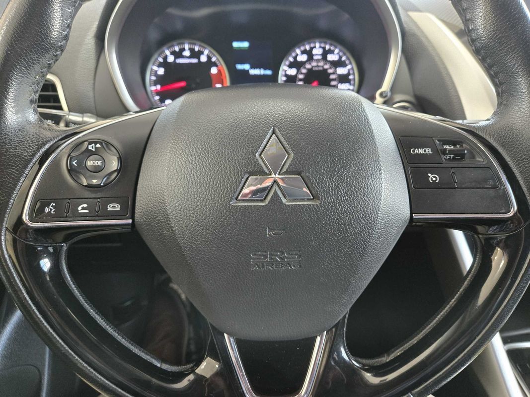 Used 2019 Mitsubishi Eclipse Cross SE AWD/4WD image 15