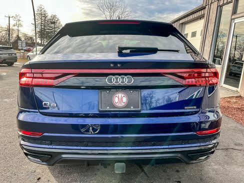 Used 2022 Audi Q8 Prestige image 6