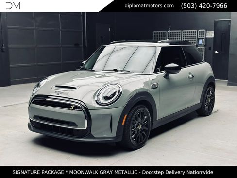 Used 2022 MINI Cooper SE FWD image 1