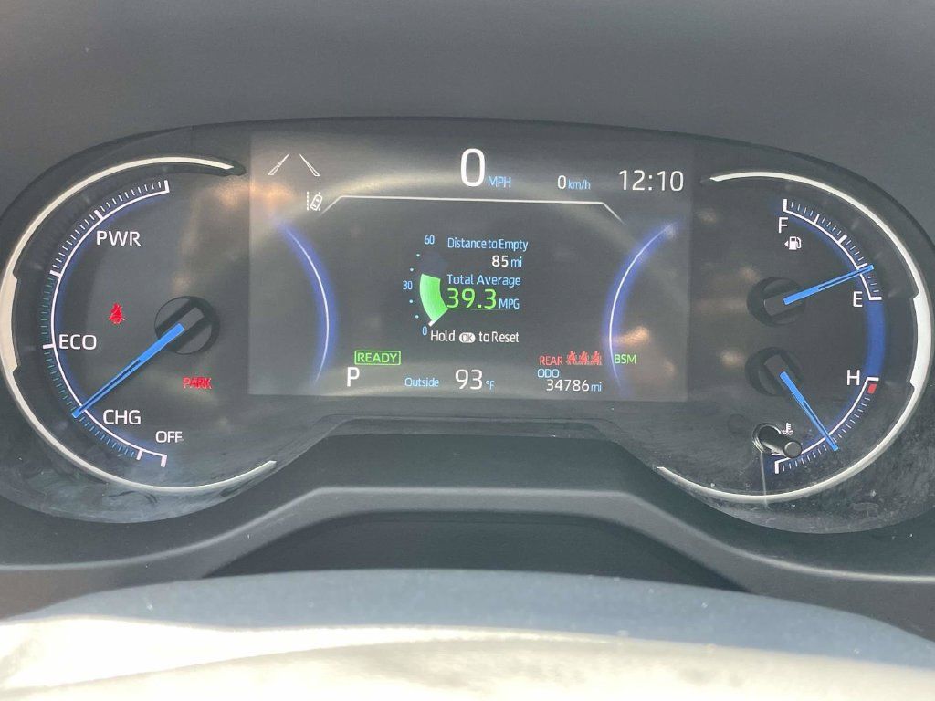 Used 2025 Toyota RAV4 XLE Premium w/ Weather Package AWD/4WD image 30