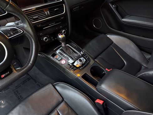Used 2013 Audi RS 5 Coupe w/ Audi MMI Navigation Plus Pkg AWD/4WD image 12
