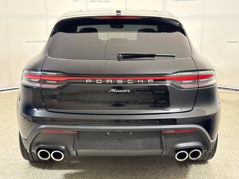 Used 2024 Porsche Macan AWD/4WD image 4