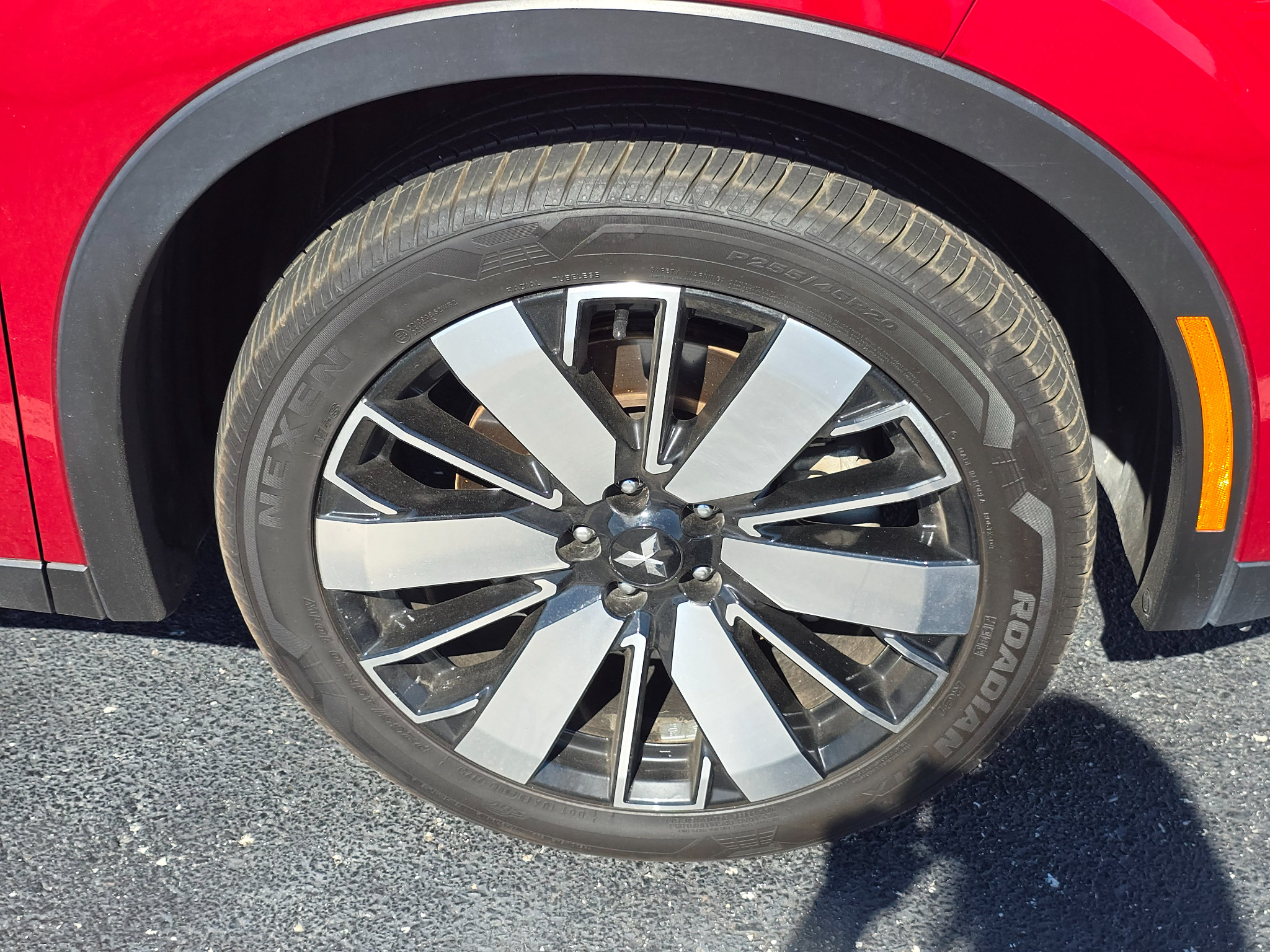 Used 2025 Mitsubishi Outlander SE AWD/4WD image 8