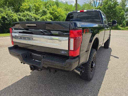 Used 2022 Ford F350 Platinum w/ FX4 Off-Road Package AWD/4WD image 8