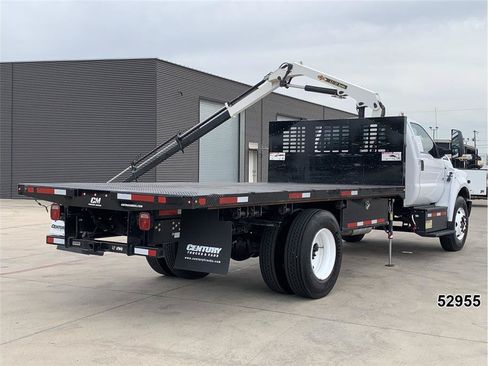Used 2022 Ford F650 2WD Regular Cab Super Duty image 15