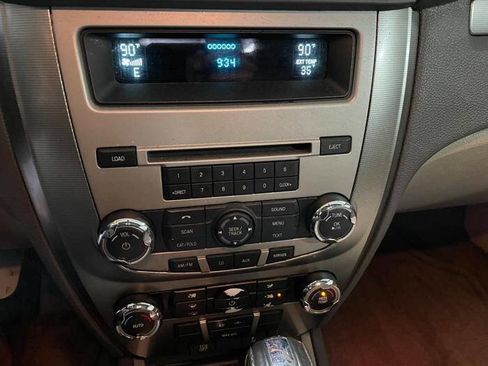 Used 2012 Ford Fusion Hybrid image 35