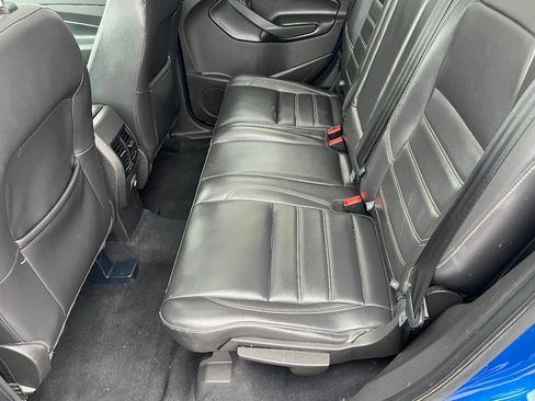 Used 2019 Ford Escape SEL image 24