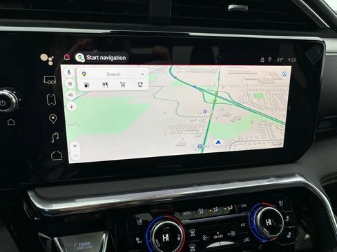 New 2025 GMC Sierra 2500 Denali w/ Denali Reserve Package image 29