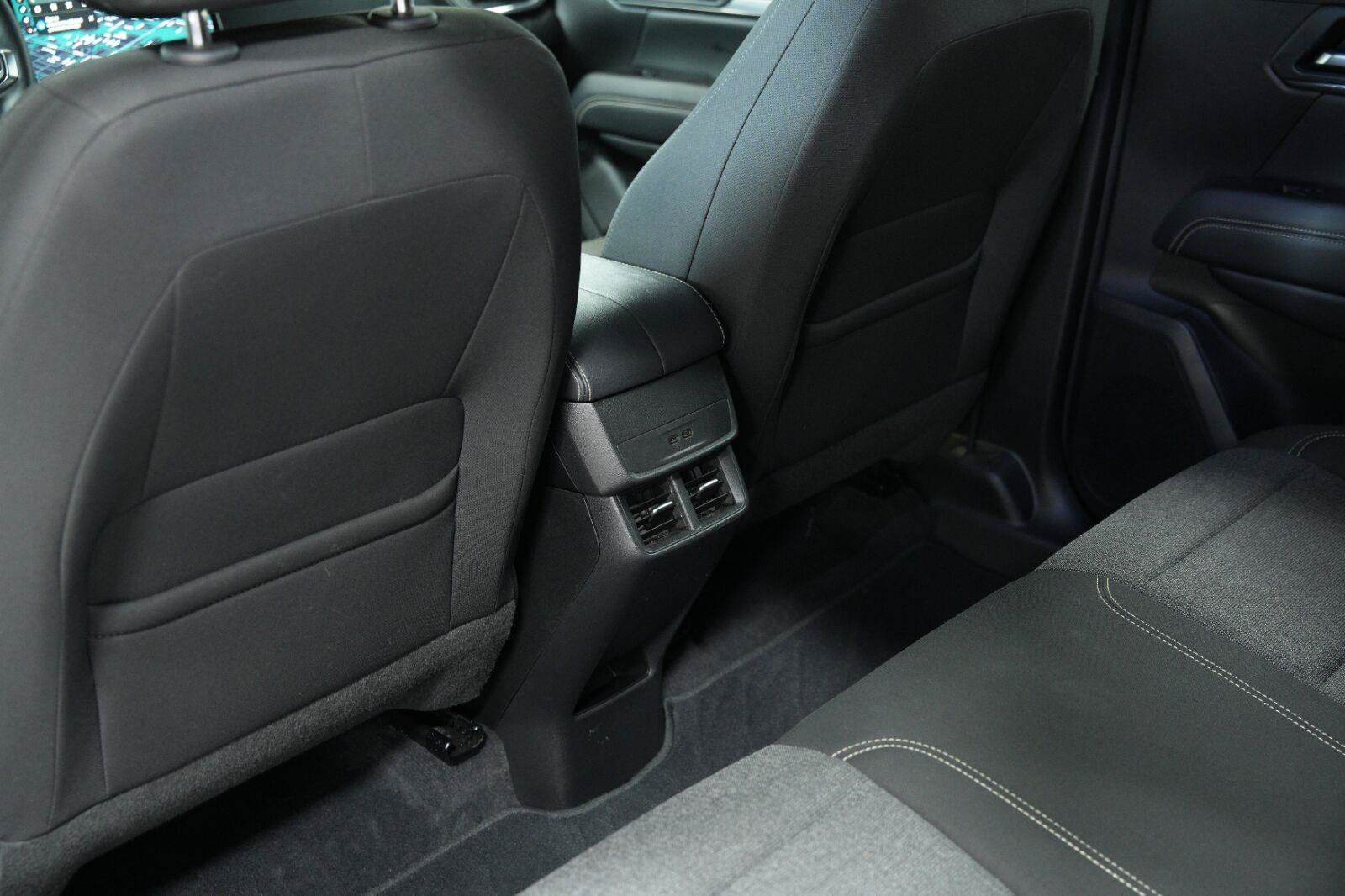 Used 2026 GMC Terrain Elevation AWD/4WD image 29