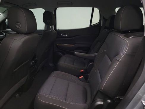 Used 2023 GMC Acadia SLE w/ Driver Convenience Package FWD image 12