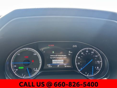 Used 2021 Toyota Venza Limited image 23