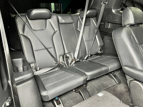 Used 2025 Kia Telluride EX X-Line AWD/4WD image 17