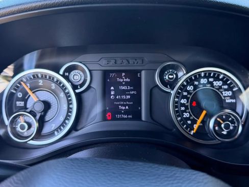 Used 2021 RAM 1500 Big Horn AWD/4WD image 13