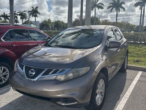 Used 2012 Nissan Murano S image 1
