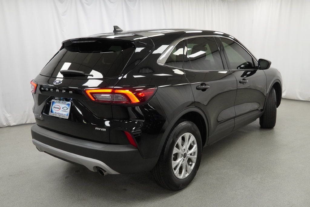 Used 2024 Ford Escape Active AWD/4WD image 7