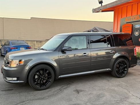 Used 2019 Ford Flex SEL w/ Equipment Group 202A FWD image 4
