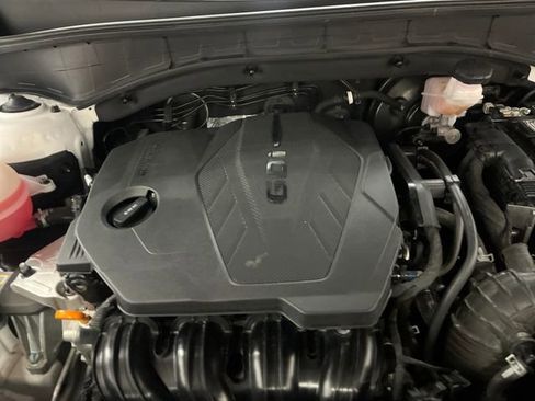 Certified 2024 Kia Sorento S image 32