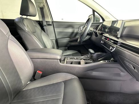 Used 2024 Kia Sorento S w/ Panoramic Sunroof Package AWD/4WD image 32