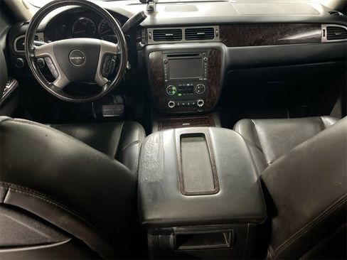 Used 2014 GMC Sierra 2500 Denali image 10