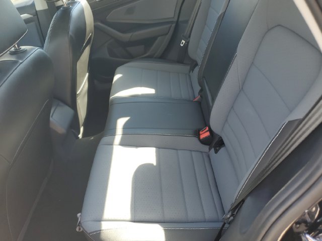 Certified 2025 Volkswagen Jetta SE FWD image 12