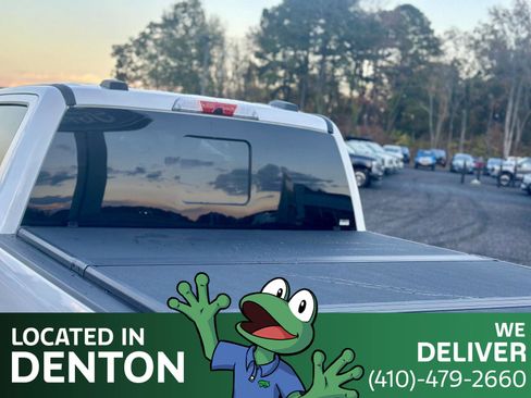 Used 2024 Ford F250 Platinum image 11