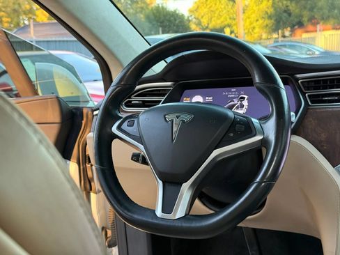 Used 2017 Tesla Model X 100D AWD/4WD image 15
