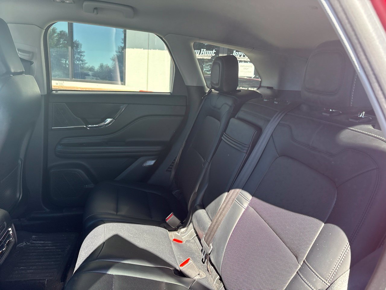 Used 2021 Lincoln Corsair AWD w/ Equipment Group 101A image 5