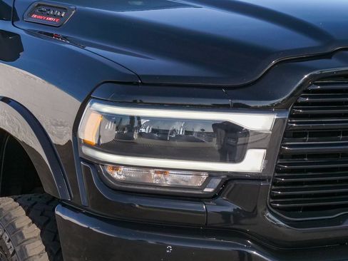 Used 2020 RAM 2500 Laramie w/ Night Edition image 4