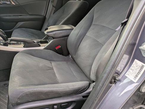 Used 2016 Honda Accord EX image 9