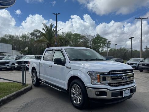 Used 2018 Ford F150 XLT w/ Equipment Group 302A Luxury image 4