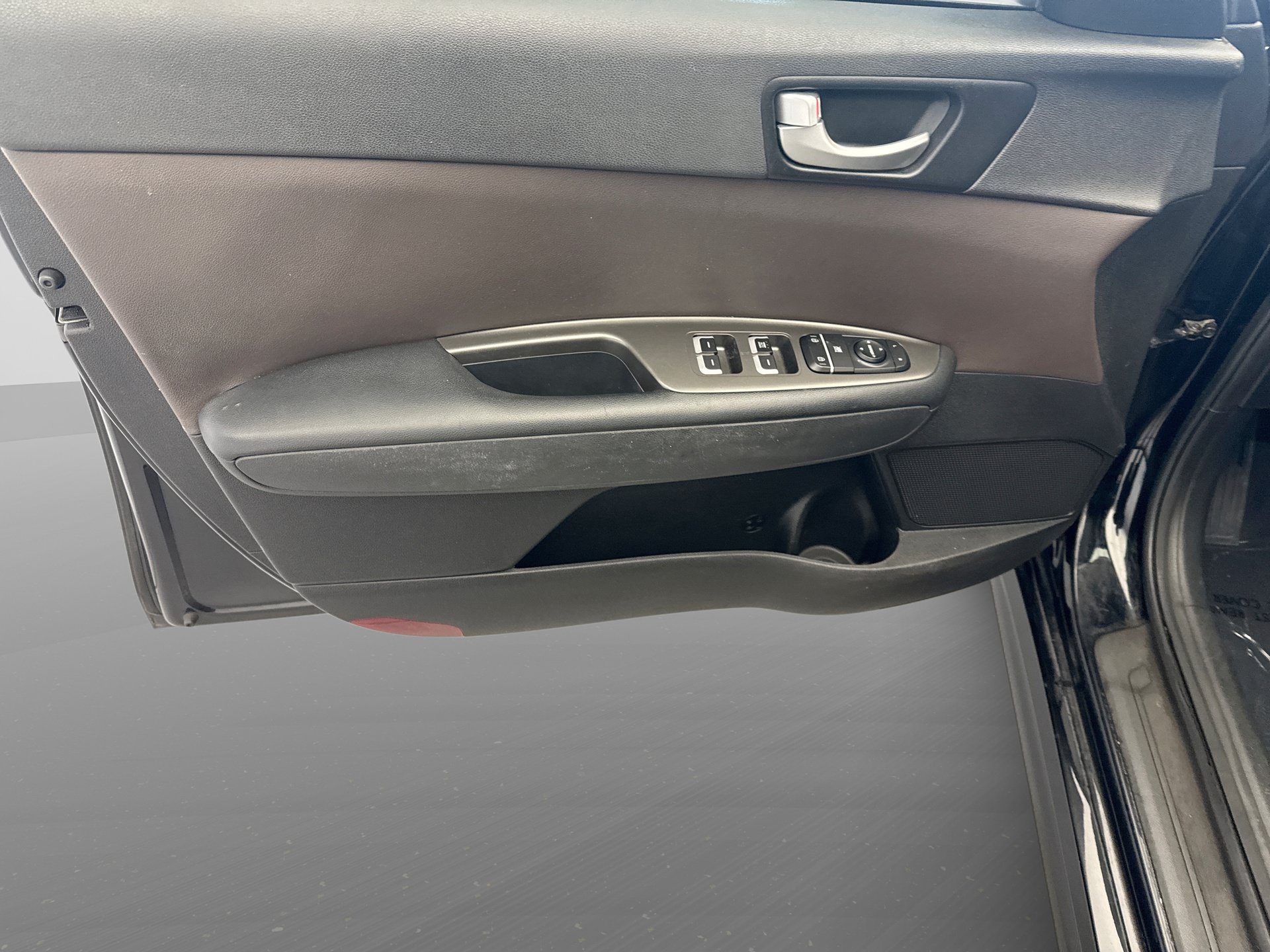 Used 2019 Kia Optima LX FWD image 9
