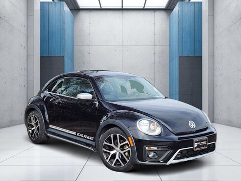 Used 2016 Volkswagen Beetle 1.8T Dune image 1