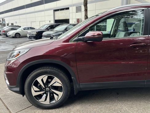 Used 2015 Honda CR-V Touring image 7